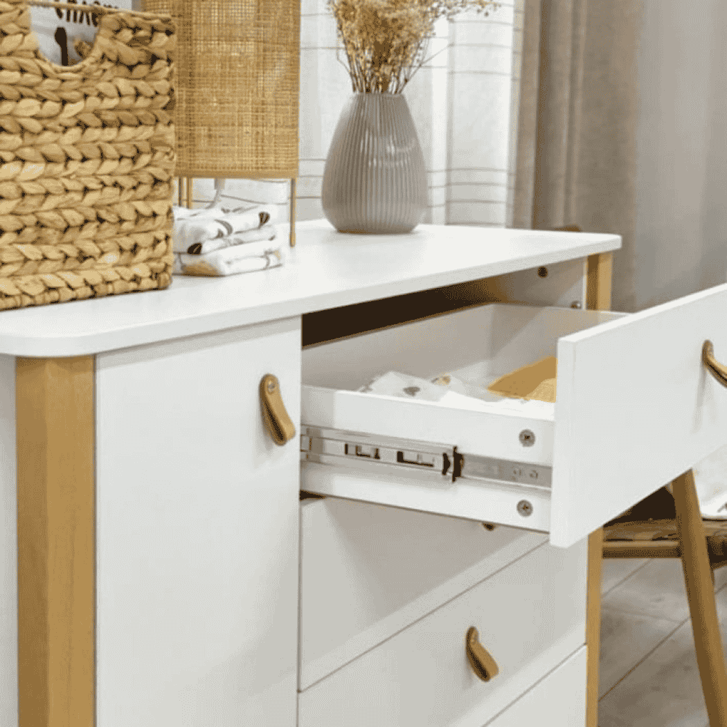 Dětská komoda Zukko Gekko Kids, 120x50x85cm, Bílá / Přírodní Buk